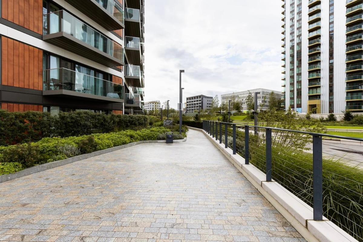 Executive Waterfront Split Penthouse