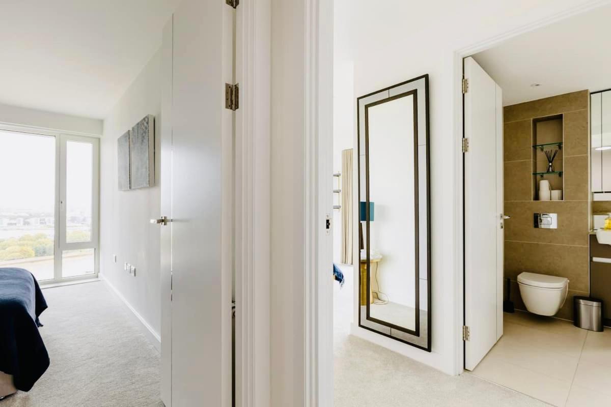 Executive Waterfront Split Penthouse *